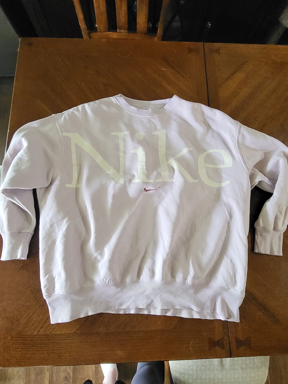 Nike Women’s Lavender Logo Crewneck Sweatshirt